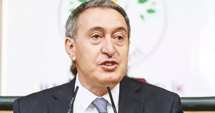 Bakırhan: Meclis tatil edilmemeli