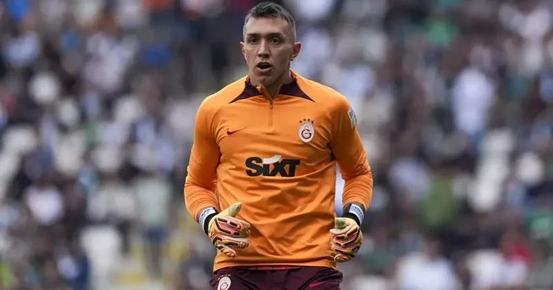 14 yıl tek bir sebeple eleştirildi: Muslera ayrıldıktan sona cevap verdi