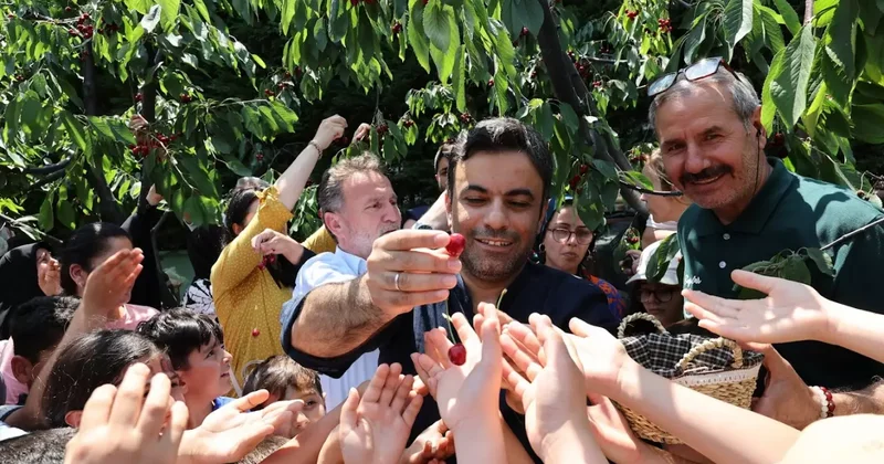 Bağcılarlılar Kiraz Festivali nde coştu