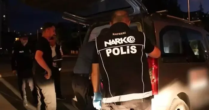Aranan 7 kişi yakalandı