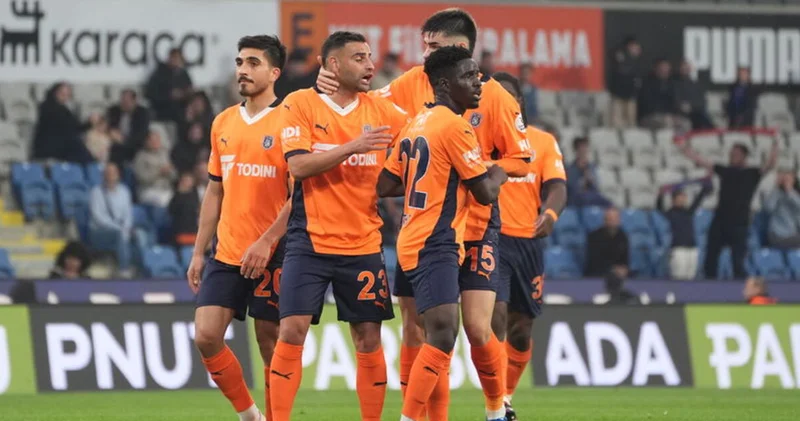 Başakşehir, Konferans Ligi nde Bulgaristan ekibi Cherno More ile eşleşti! Futbol Haberleri