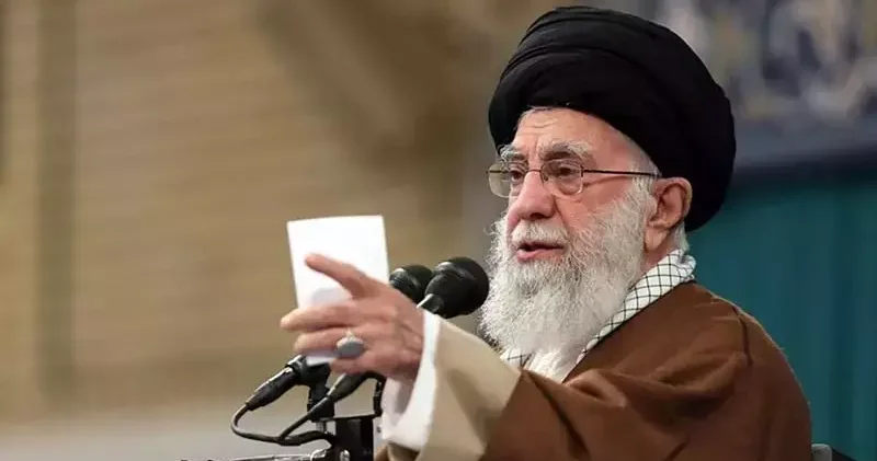 Hamaney: İsrail vahim bir hata yaptı ve sonuçlarına katlanacak