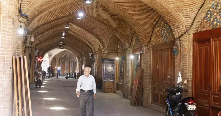 İranlılar evlerini terke zorlanıyor: Umarım yakında geri döneriz