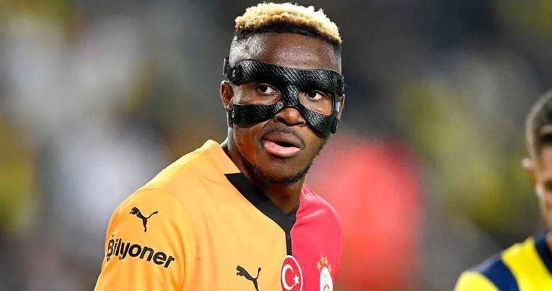 Osimhen in Galatasaray dan ayrıldığını duyurdu