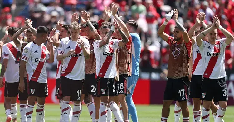 River Plate 3 1 Urawa Red Diamonds (FIFA Kulüpler Dünya Kupası)