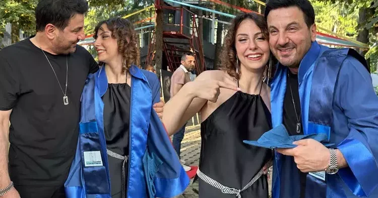 Ünlü şarkıcının mutlu günü: Benim güzel kızım mezun oldu!