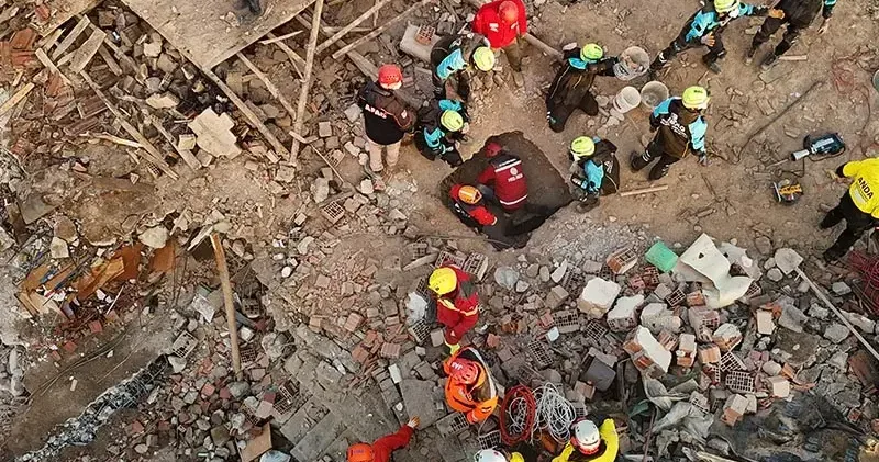 Konya da çöken Taşoluk Apartmanı davasında müteahhit: Diğer binalar ayakta