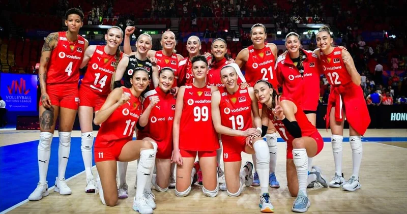 TÜRKİYE DOMİNİK CUMHURİYETİ VOLEYBOL MAÇI CANLI İZLE: TRT Spor Yıldız ile Filenin Sultanları 2025 Milletler Ligi Türkiye Dominik Cumhuriyeti maçı canlı yayın izle