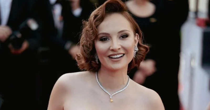 Başak Gümülcinelioğlu, bebeğinin cinsiyetini açıkladı Magazin haberleri