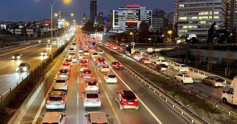 Trafiğe mayısta 210 bin 295 aracın kaydı yapıldı