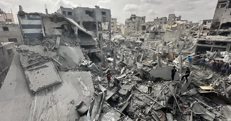 Katil İsrail, Gazze de son bir günde 144 kişiyi katletti