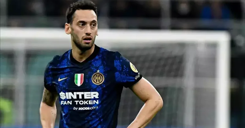 Hakan Çalhanoğlu and Okan Buruk met! He may transfer to Galatasaray