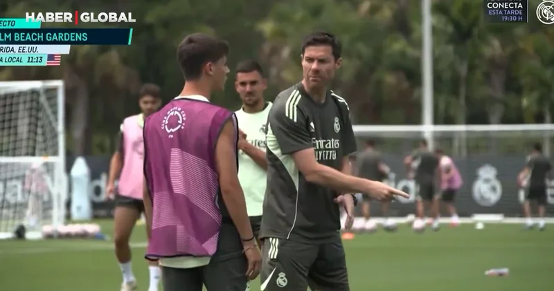 Xabi Alonso oyunu durdurup koşarak Arda Güler in yanına geldi
