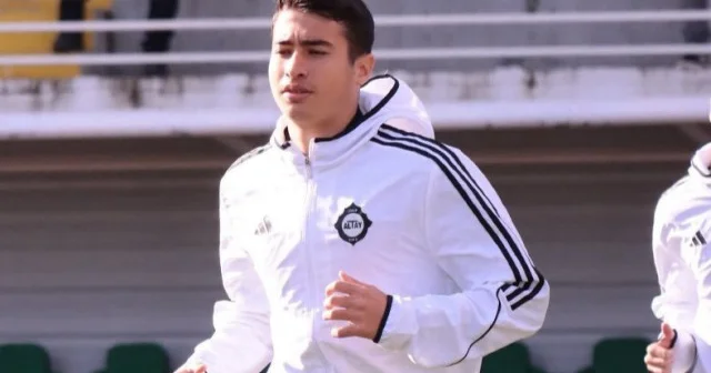 Altay, Yunus Efe Sarıkaya ile anlaşamadı Futbol Haberleri