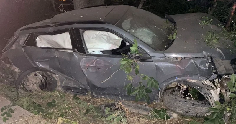 Alkollü sürücü takla attı, araç hurdaya döndü