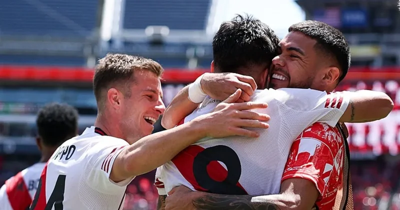 FIFA Kulüpler Dünya Kupası: River Plate, Urawa Red Diamonds ı üç golle devirdi!