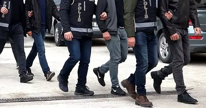 FETÖ’nün güncel yapılanması operasyonunda yakalanan 24 şüpheli tutuklandı