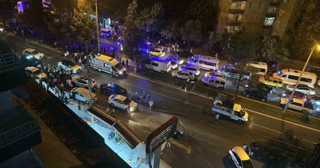 Diyarbakır da kaza: Polis memurları yaralandı Diyarbakır Haberleri