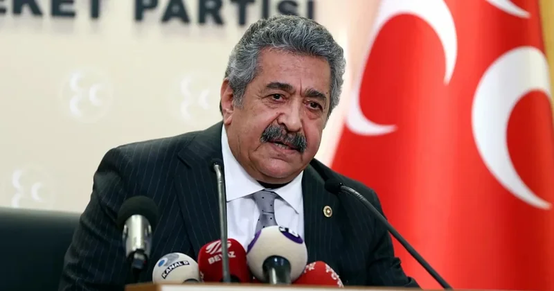 Sosyal medya yıkıldı! MHP nin kilit isminin masasında Öcalan kitabı Sözcü Gazetesi