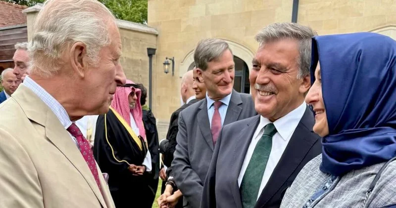 Abdullah Gül, Kral Charles ile bir araya geldi Dış Haberler