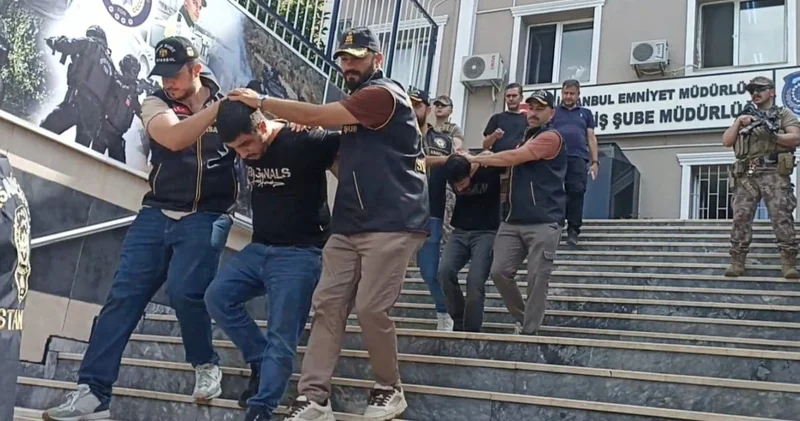 İstanbul un göbeğinde uzun namlulu silahlarla saldırmışlardı! Çok sayıda suç kayıtları ortaya çıktı
