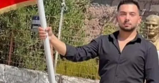 İzmir haberleri 20 yaşındaki gencin feci sonu: Başını kuma çarparak can verdi 18 Temmuz 2025