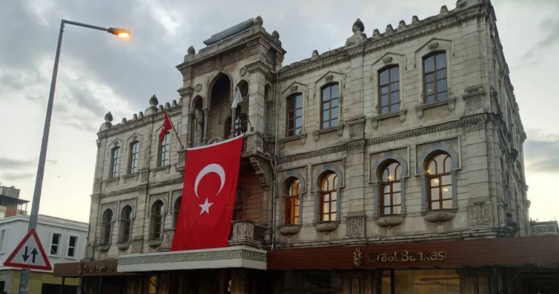 500 kişi Kardeşlik sloganıyla milli mücadele şehrine geldi: Başkan yıllar öncesini hatırlattı