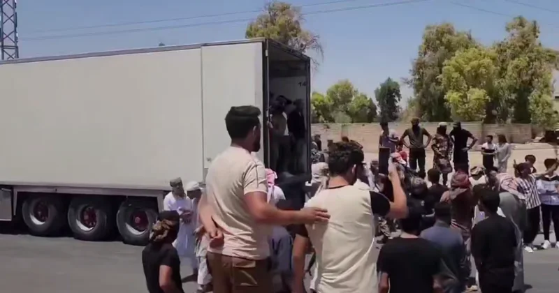 Arap aşiretleri tırlarla gidiyor, İsrail dikkatle izliyor: Süveyda da çatışmaların boyutu değişti Sözcü Gazetesi