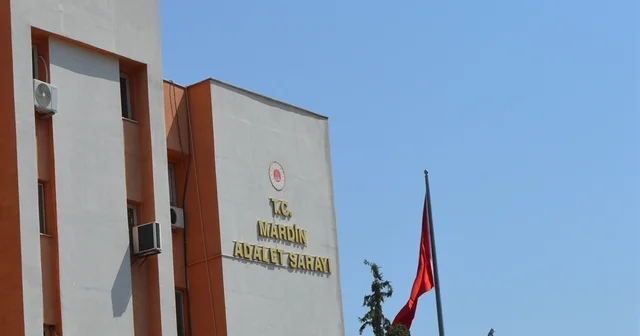 Babasını bombayla öldürmeye çalışan oğlu ile 3 arkadaşı hakkında 29 yıla kadar hapis istendi Mardin Haberleri