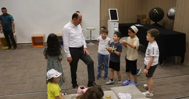 Konya haberleri Başkan Altay, Yaz Bilim Kampı na katılan çocuklarla bir araya geldi 18 Temmuz 2025