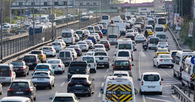 Trafikteki toplam araç sayısı haziranda 184 bin 554 arttı