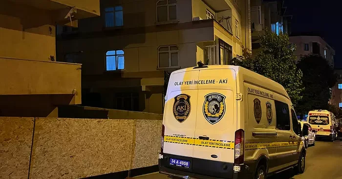 Küçükçekmece’de bir gencin evinde cansız bedenine ulaşıldı
