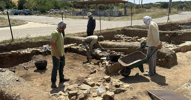 Çanakkale de büyük keşif: 11 inci yüzyıla ait mezar bulundu!