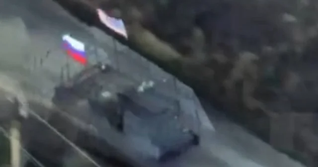 Rus Ordusunun Ukrayna dan ele geçirdiği ABD yapımı zırhlı araç görüntülendi VİDEO İZLE