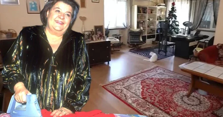 Usta oyuncu 3 oda bir salon mütevazı evinde kedileriyle yaşıyor