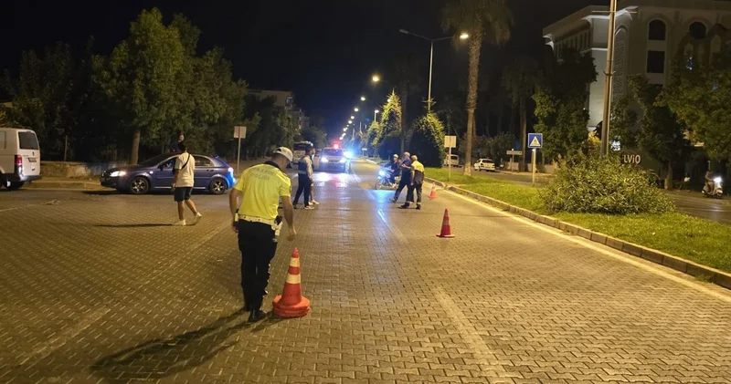 İzmir de acı kaza: Otomobilin çarptığı 8 yaşındaki çocuk öldü