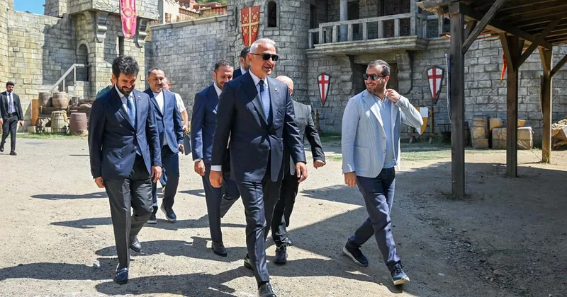 Bakan Ersoy dan Bozdağ Film Platolarına ziyaret