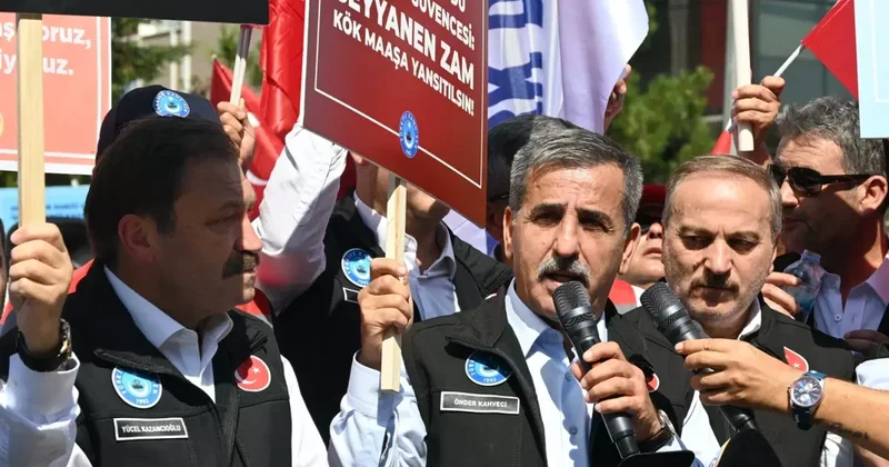 İş bırakan memurlar Hazine ve Maliye Bakanlığı nın önünde: Alnını karışlarım