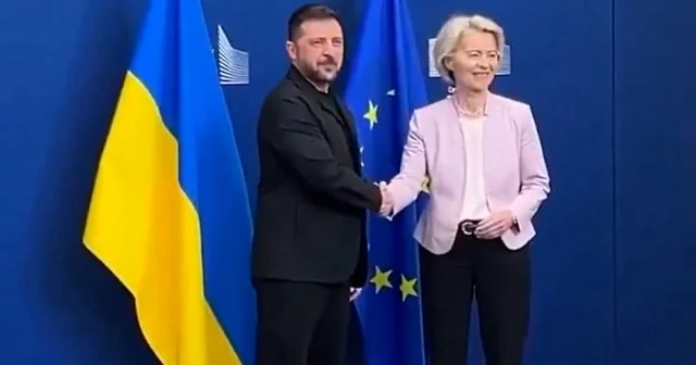 Ukrayna Devlet Başkanı Zelenskiy’nin ayakkabıları gündem oldu VİDEO İZLE