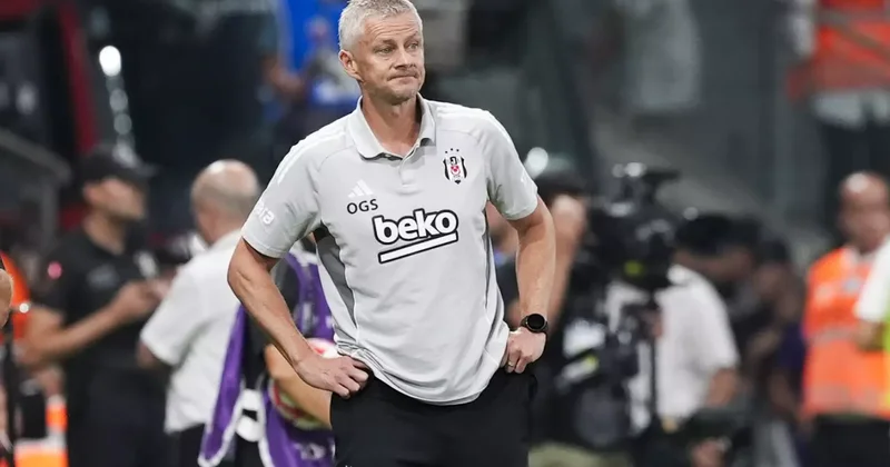 Tribünleri alkışlayan Solskjaer e büyük şok!
