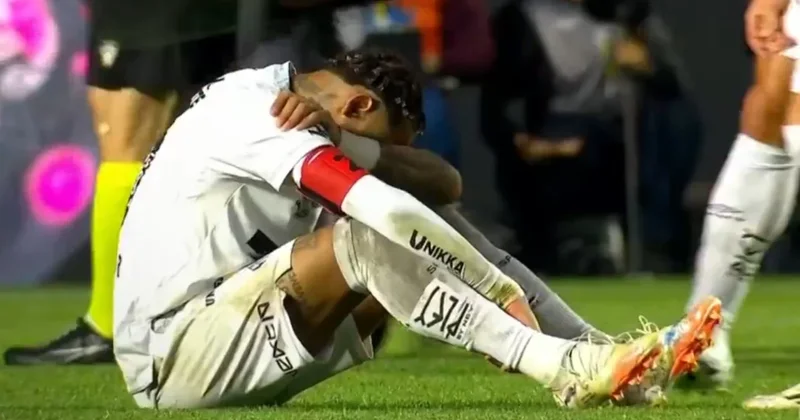 Neymar gözyaşlarını tutamadı! Tarihi yenilgi Sözcü Gazetesi
