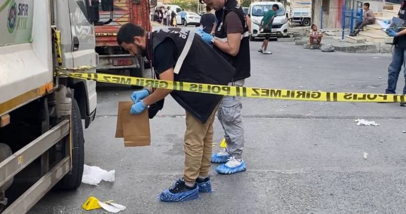 Yan baktın kavgası kanlı bitti: Komşusunu bıçaklayarak öldürdü
