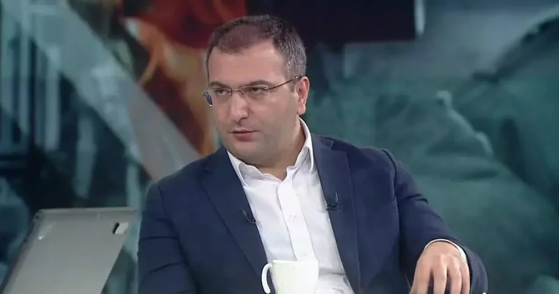Cem Küçük belediye operasyonu için nokta hedef gösterdi! O meşhur soruya da yanıt verdi