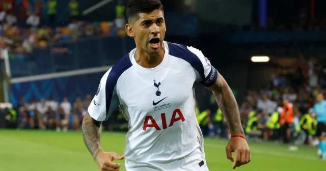 Tottenham kaptanıyla uzattı Futbol Haberleri