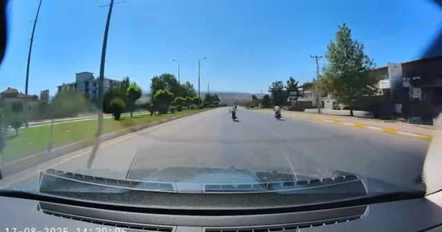Yarışırken görüntülenen 2 motosiklet sürücüsüne para cezası Tokat Haberleri