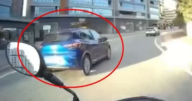 Bursa da 2 sürücünün yol verme kavgası kask kamerasında VİDEO İZLE