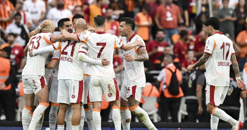 Galatasaray ı bekleyen zorlu fikstür: 4 günde 1 maça çıkacak