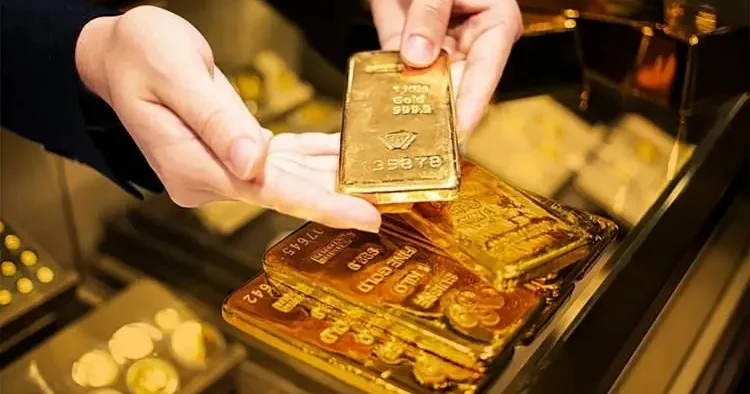 Fed kararı sonrası düşen altın ve gümüş için hazır olun deyip uyardı! Tarih ve arakam verdi...