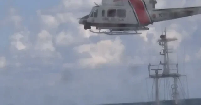 Kocaeli de kargo gemisine nefes kesen kurtarma operasyonu kamerada VİDEO İZLE