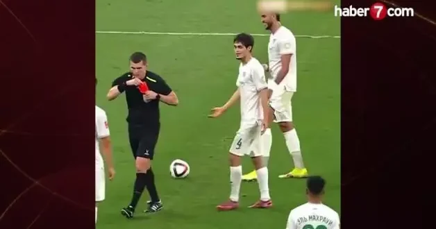Kırmızı kart iptal edildi, forma geri alındı! Sahada güldüren anlar